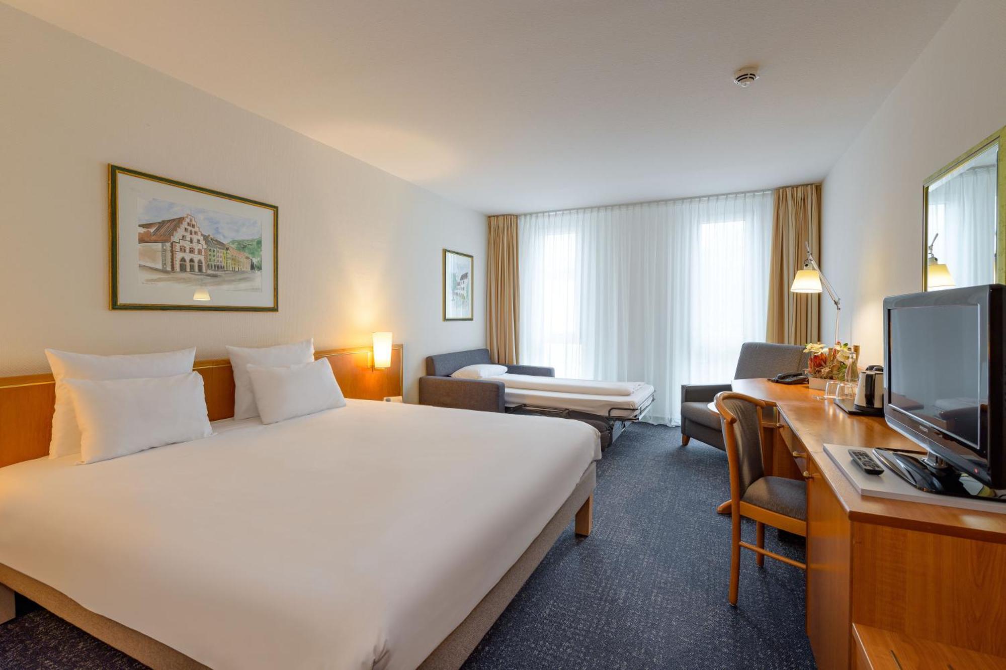 Novotel Freiburg Am Konzerthaus Luaran gambar