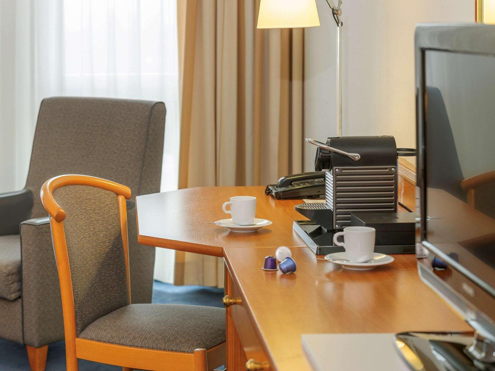 Novotel Freiburg Am Konzerthaus Luaran gambar