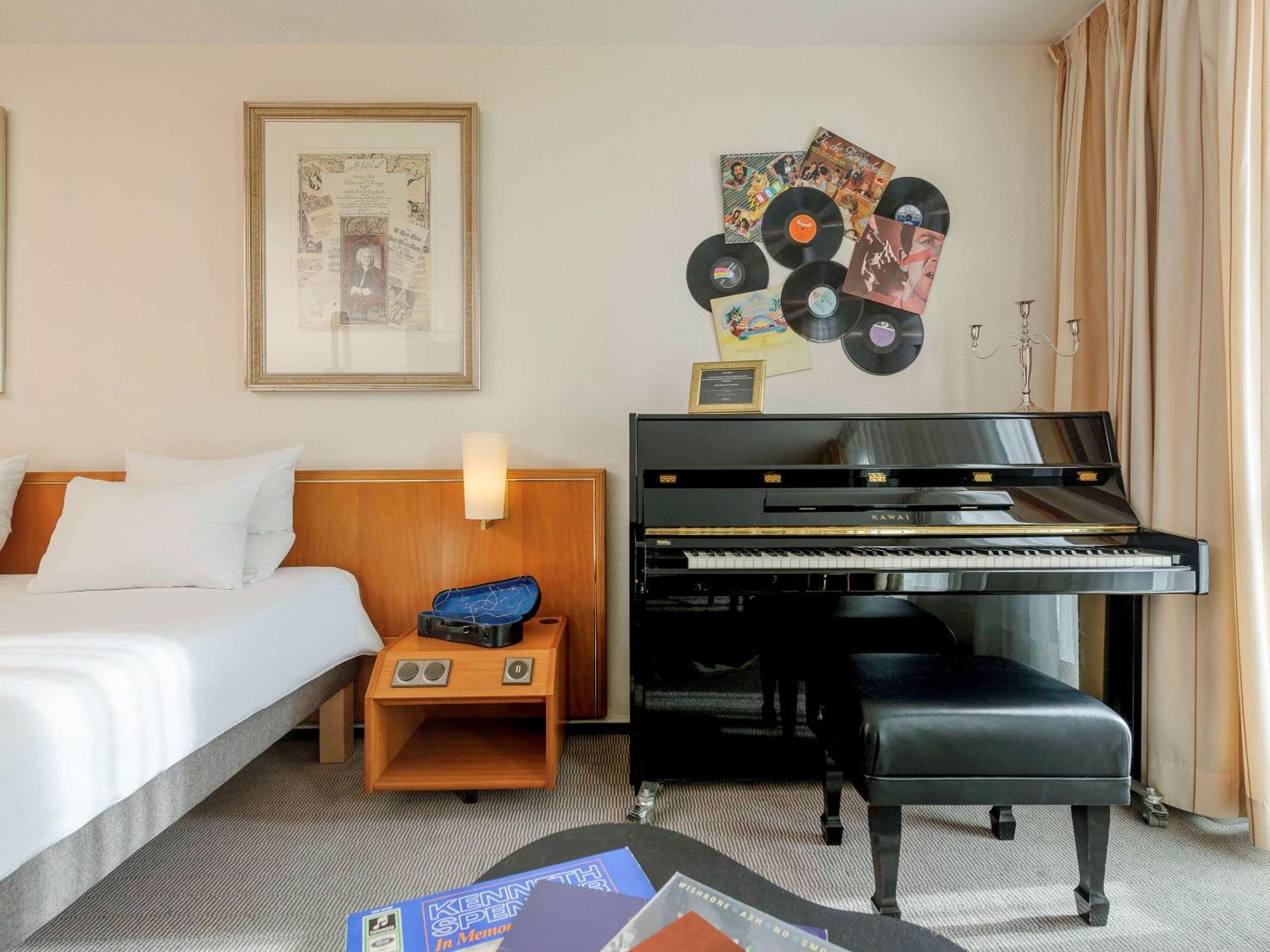 Novotel Freiburg Am Konzerthaus Luaran gambar