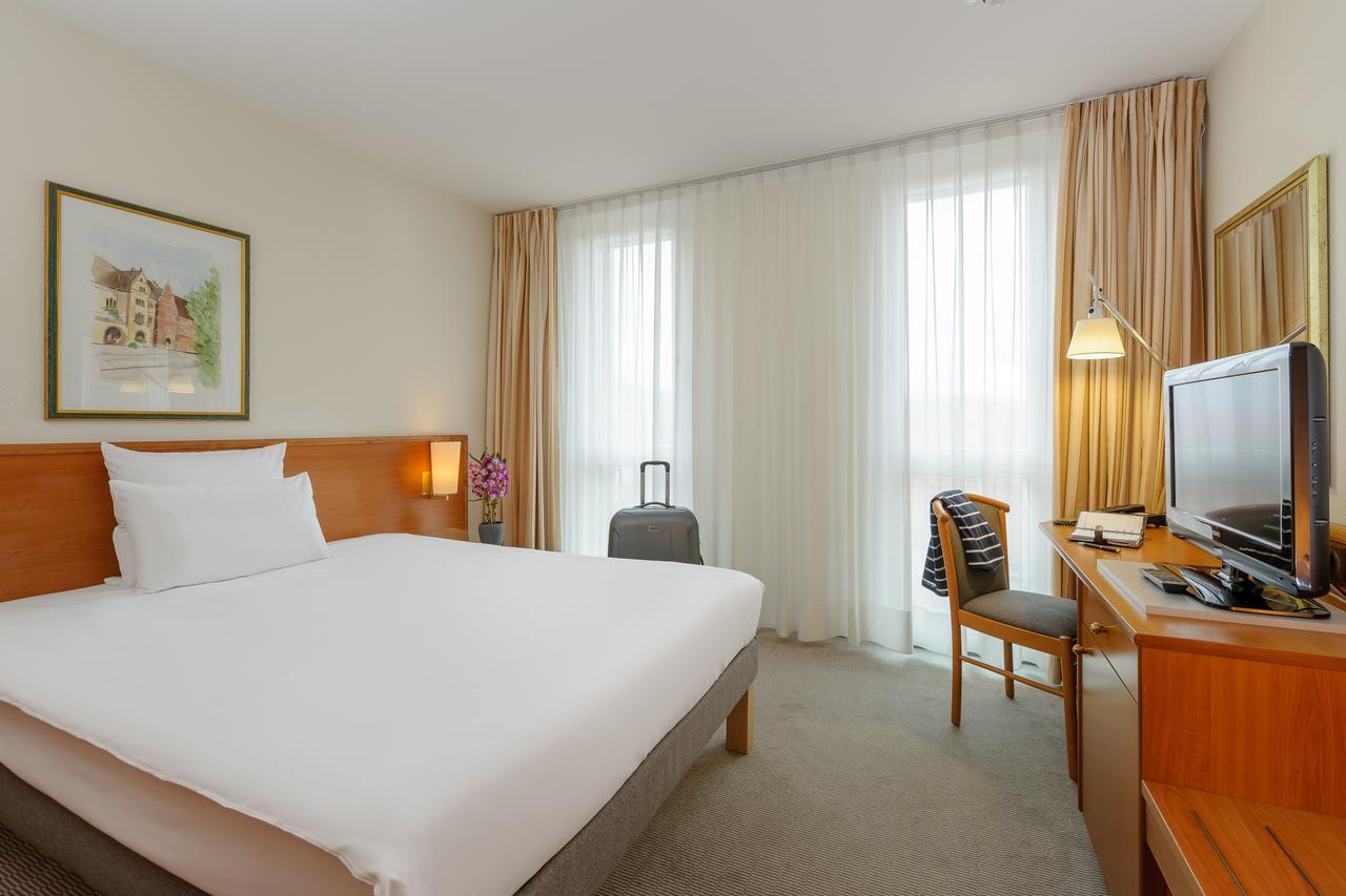 Novotel Freiburg Am Konzerthaus Luaran gambar